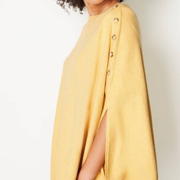 J Jill Women's Yellow Pastel knit Poncho Cape Button Detail One Size Sweater - Picture 2 of 6